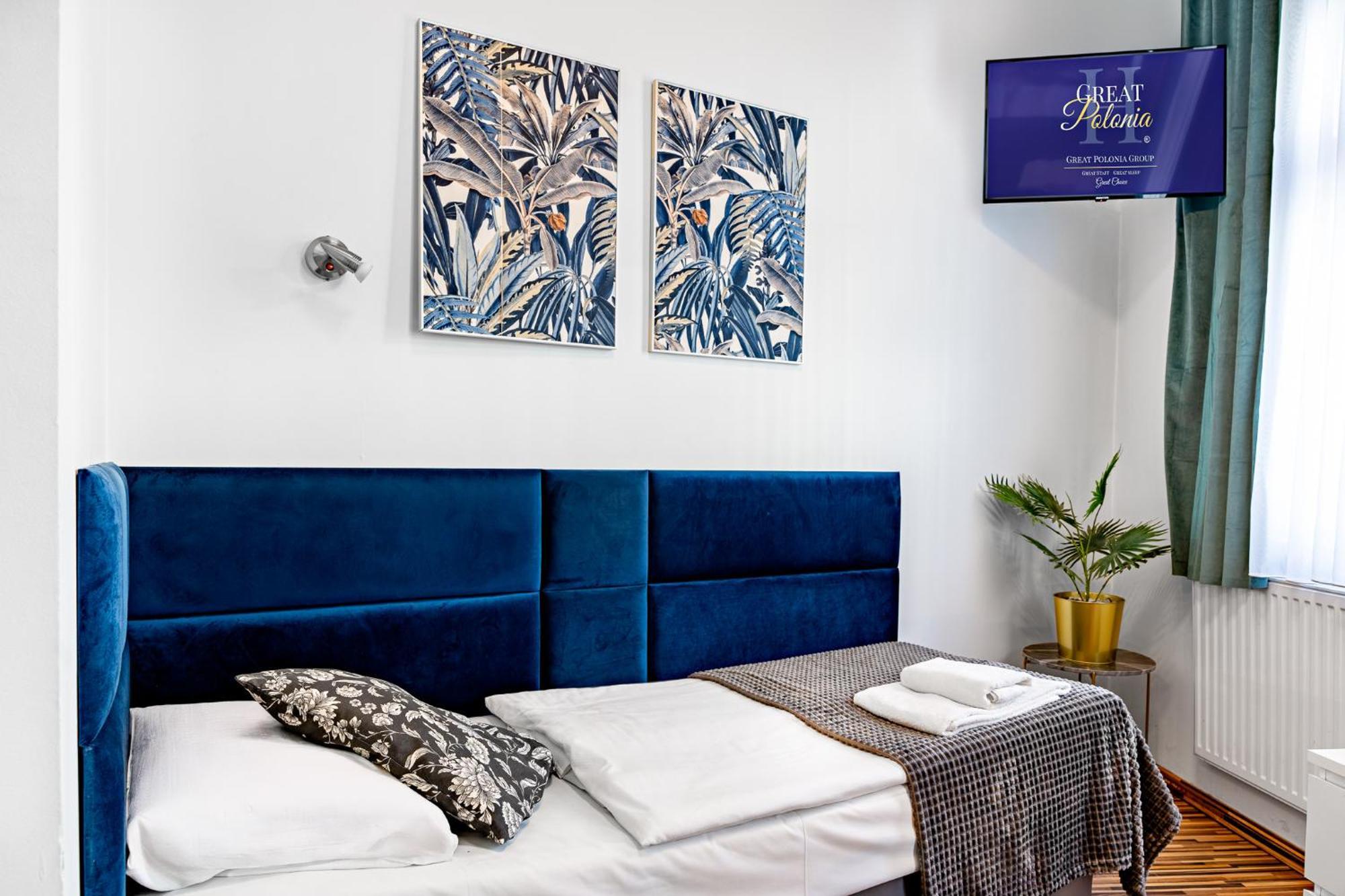 Great Polonia Dwarf Wroclaw Bed & Breakfast エクステリア 写真