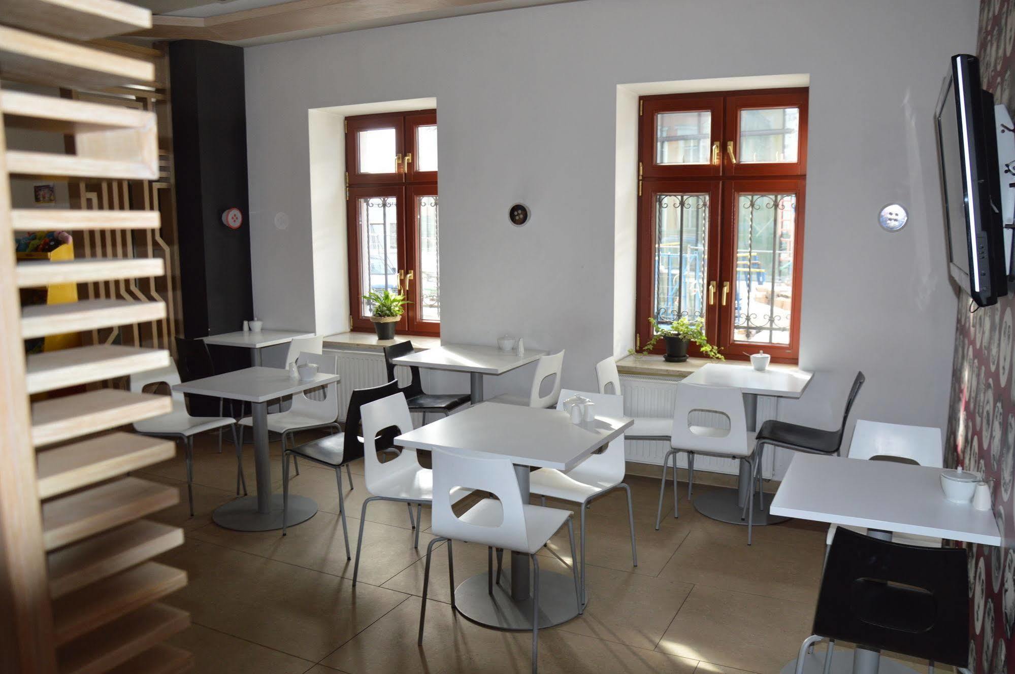 Great Polonia Dwarf Wroclaw Bed & Breakfast エクステリア 写真
